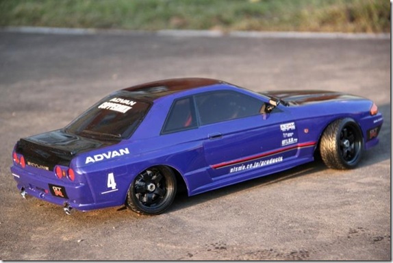 RC Nissan Skyline R32